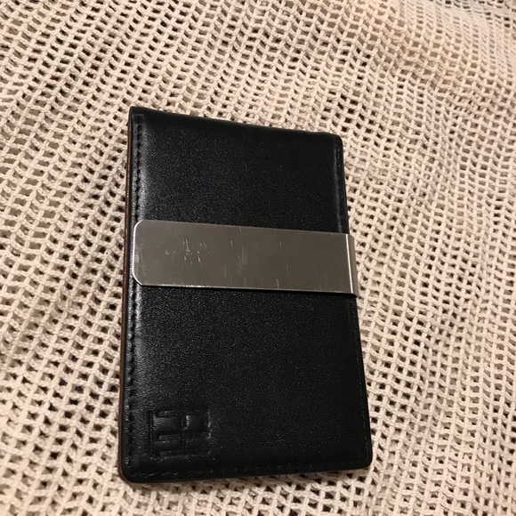 Men’s Slim Fold Wallet with Money Clip - Picture 4 of 4